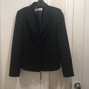 Tahari black suit blazer
